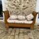 Bench reads Louis Philippe