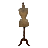 Mannequin couture buste taille de guêpe et faux cul fin XIXème