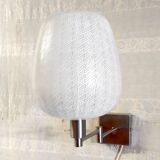 Wall lamp - reading light in chromed metal and opaline globe - 20th century
