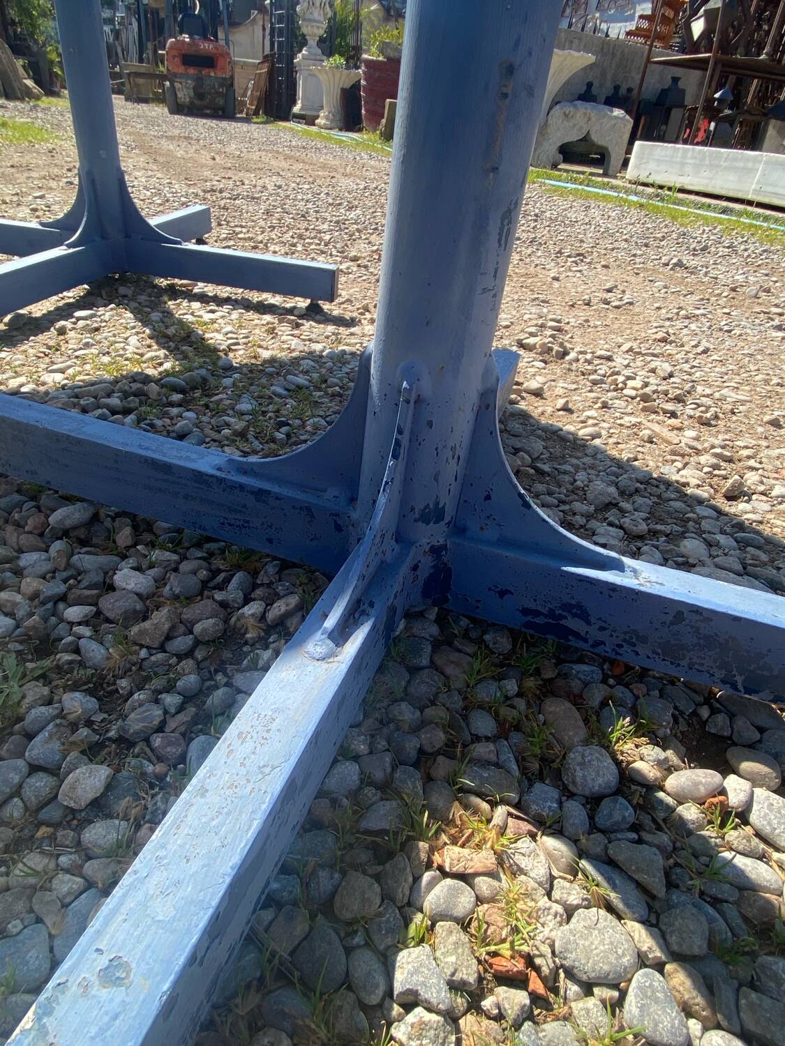 Bistro table