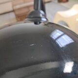 Vintage pendant light goes up and down