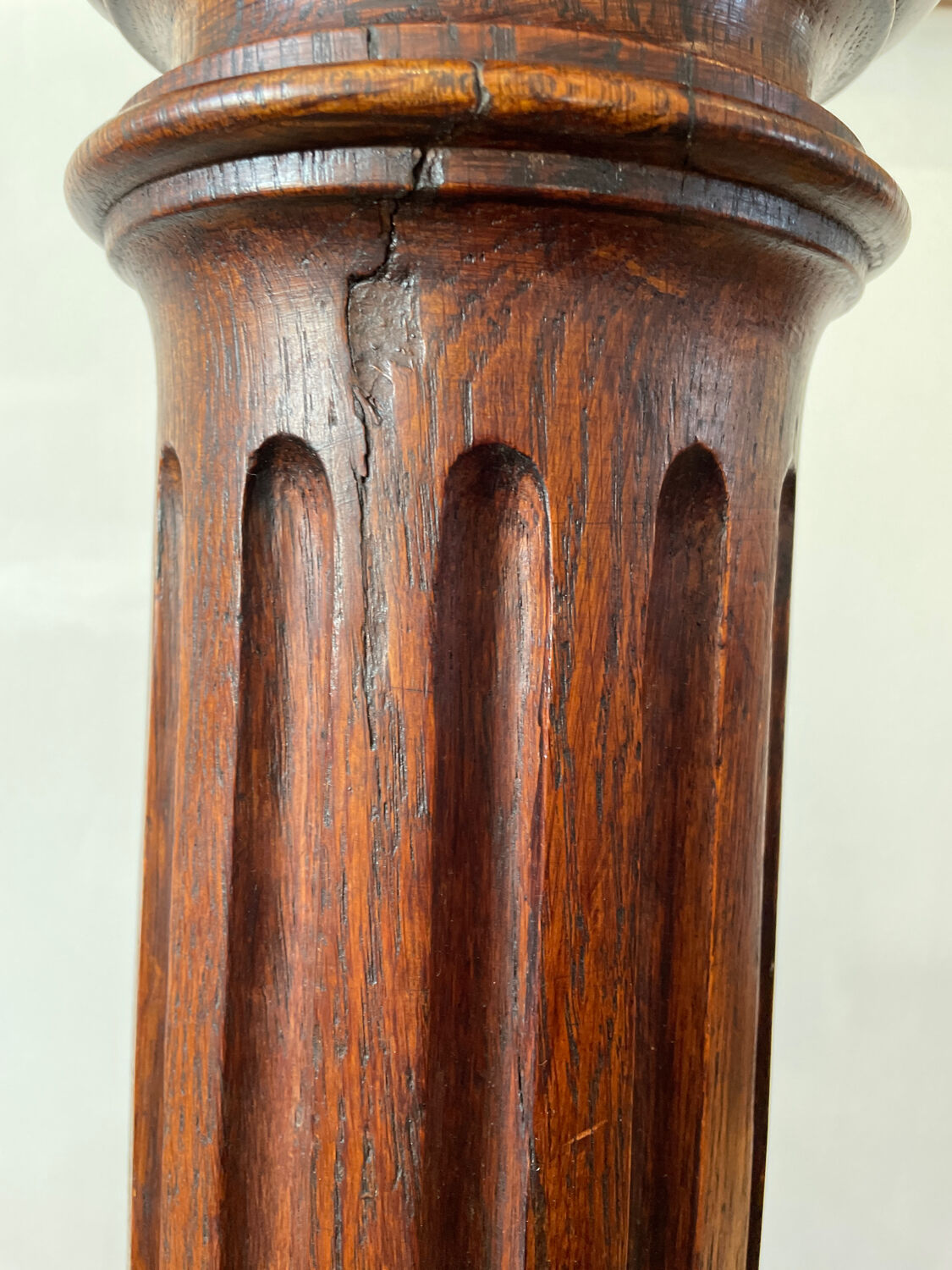Sellette colonne xixeme en bois