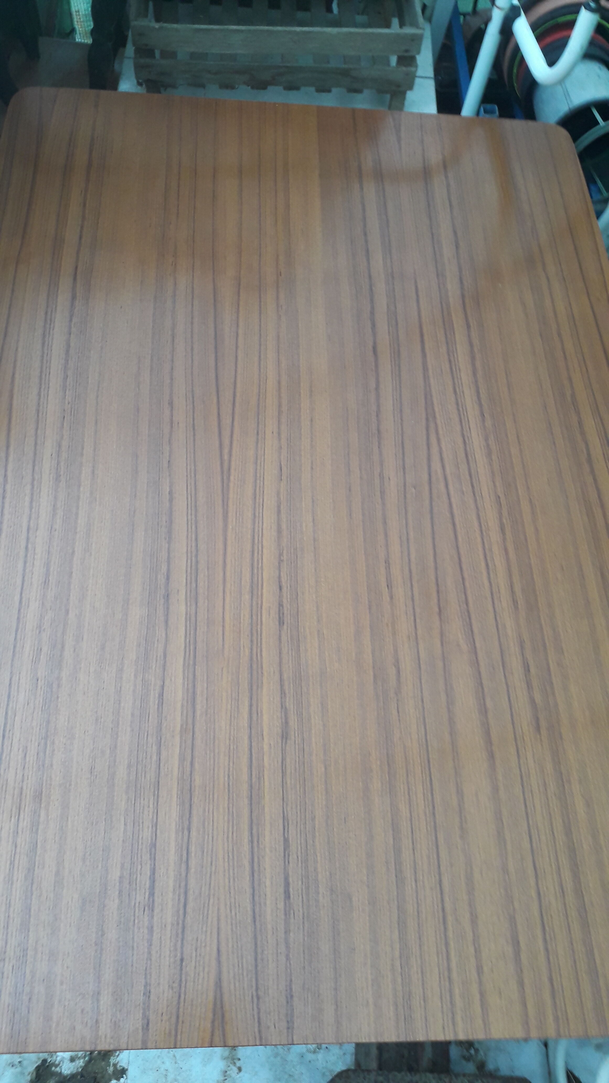 vintage dining table - 4 chairs