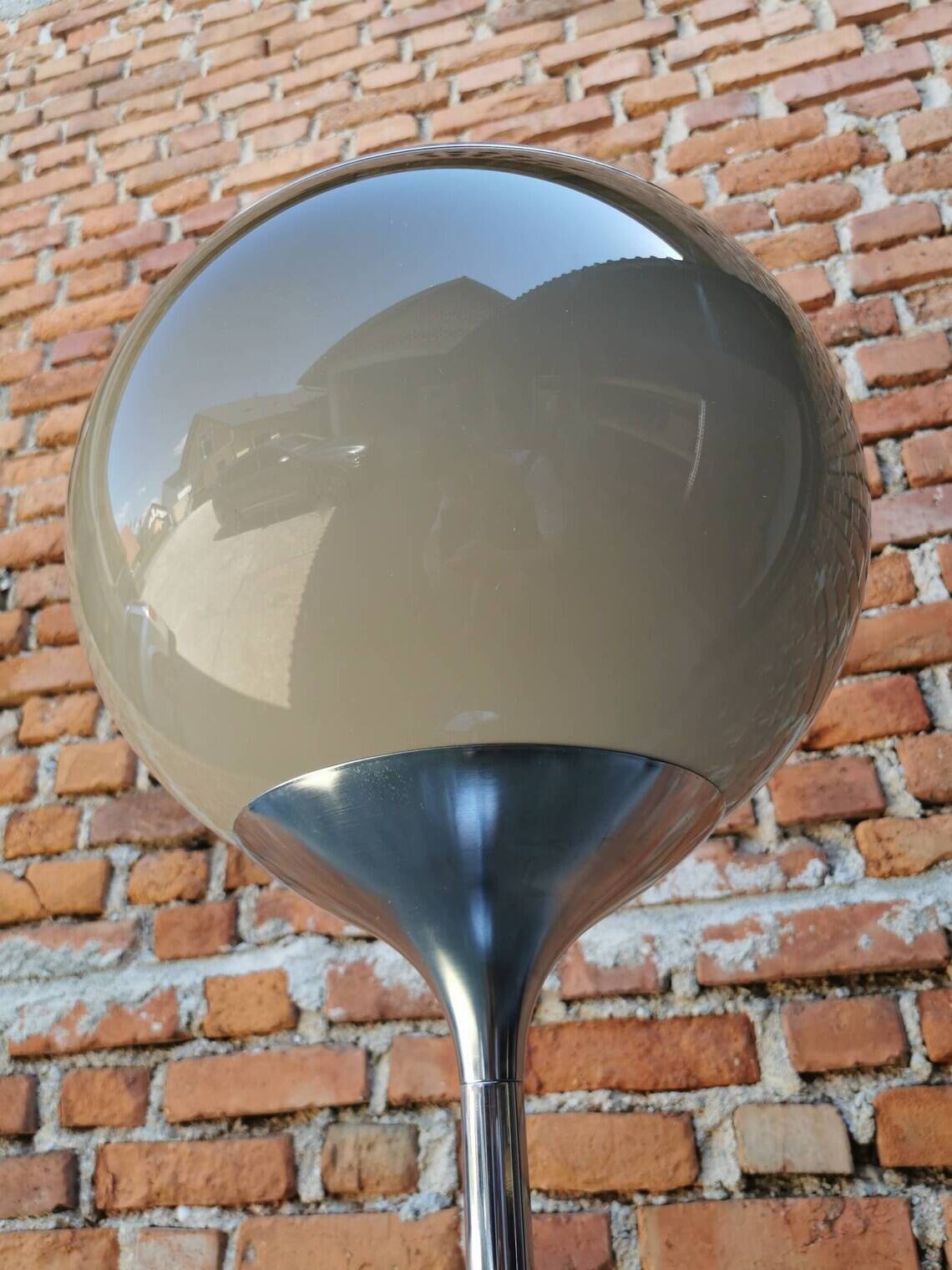 Vintage Meblo Big Bud Floor Lamp: Harvey Guzzini 70s Space Age Light