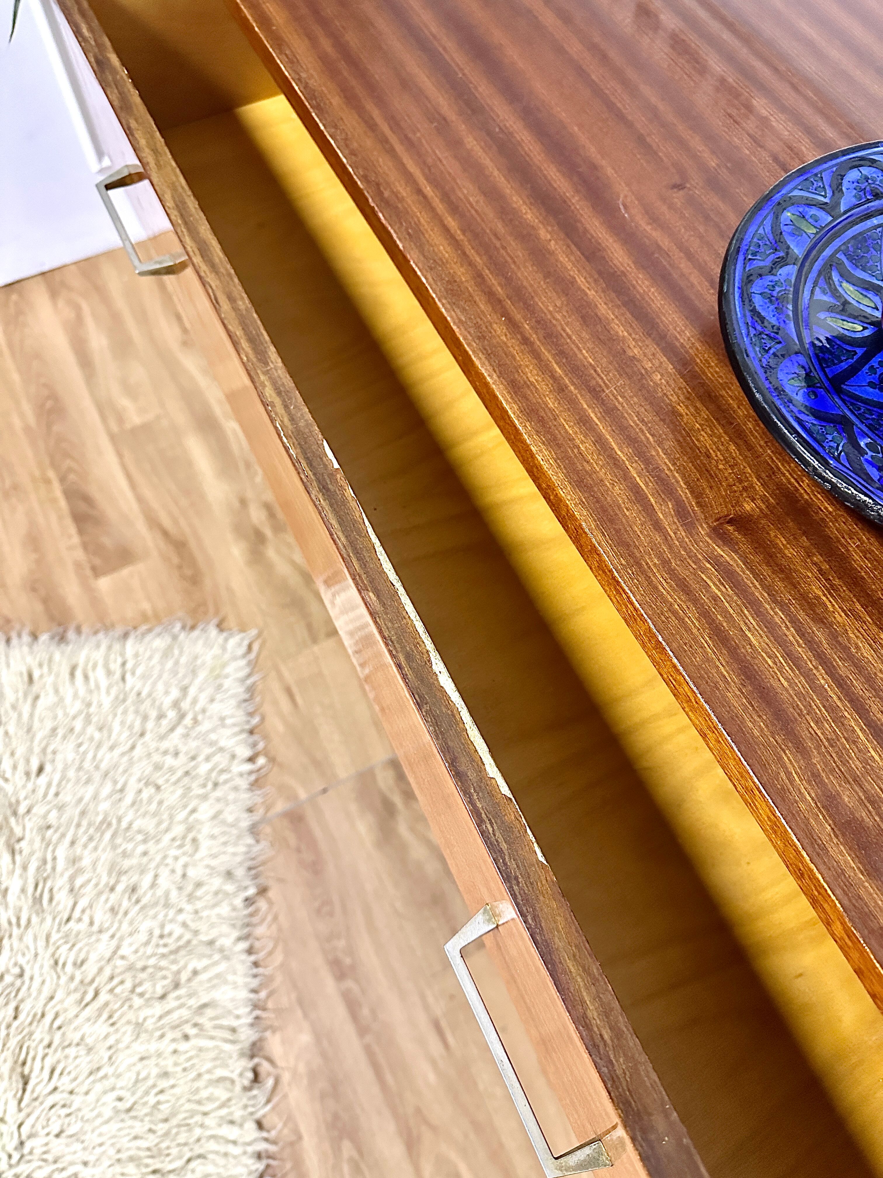 Vintage chest of drawers bobbin feet