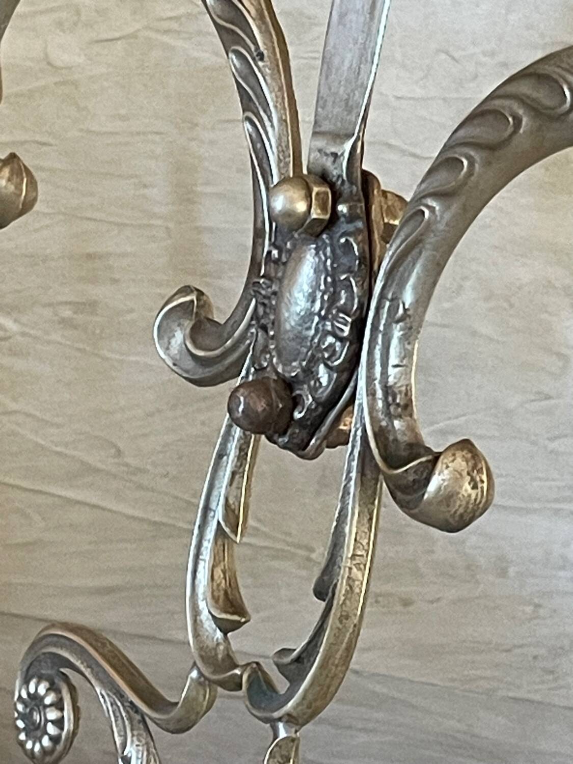 Porte-revue italien en bronze