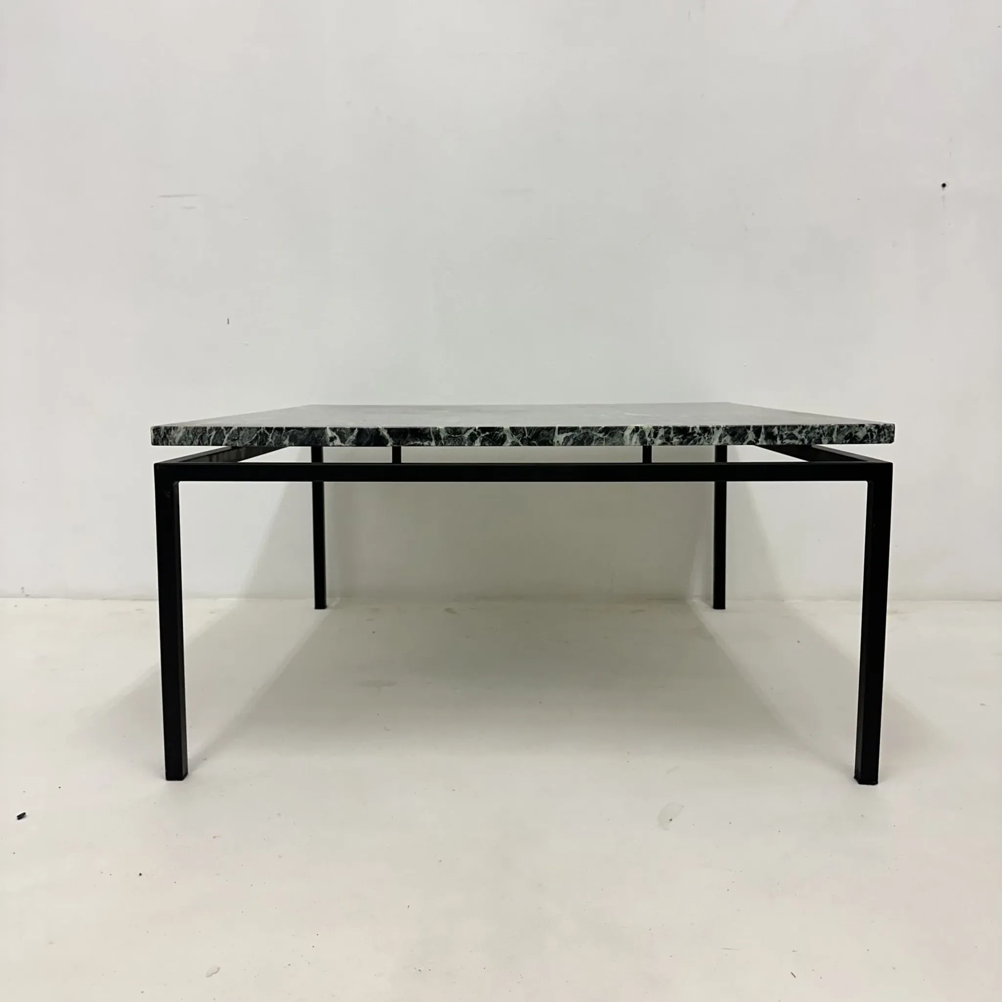 Table basse en marbre vert de style mid-century moderne, années 1970