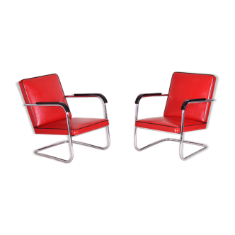 Pair of red Bauhaus armchairs made in ´30s Germany, designed by Anton Lorenz.