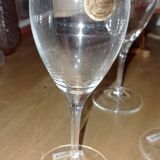 6 crystal wine glasses