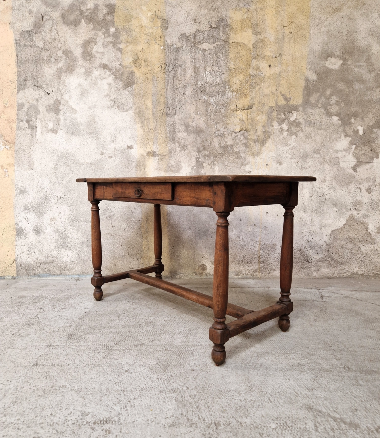 Campaign office table