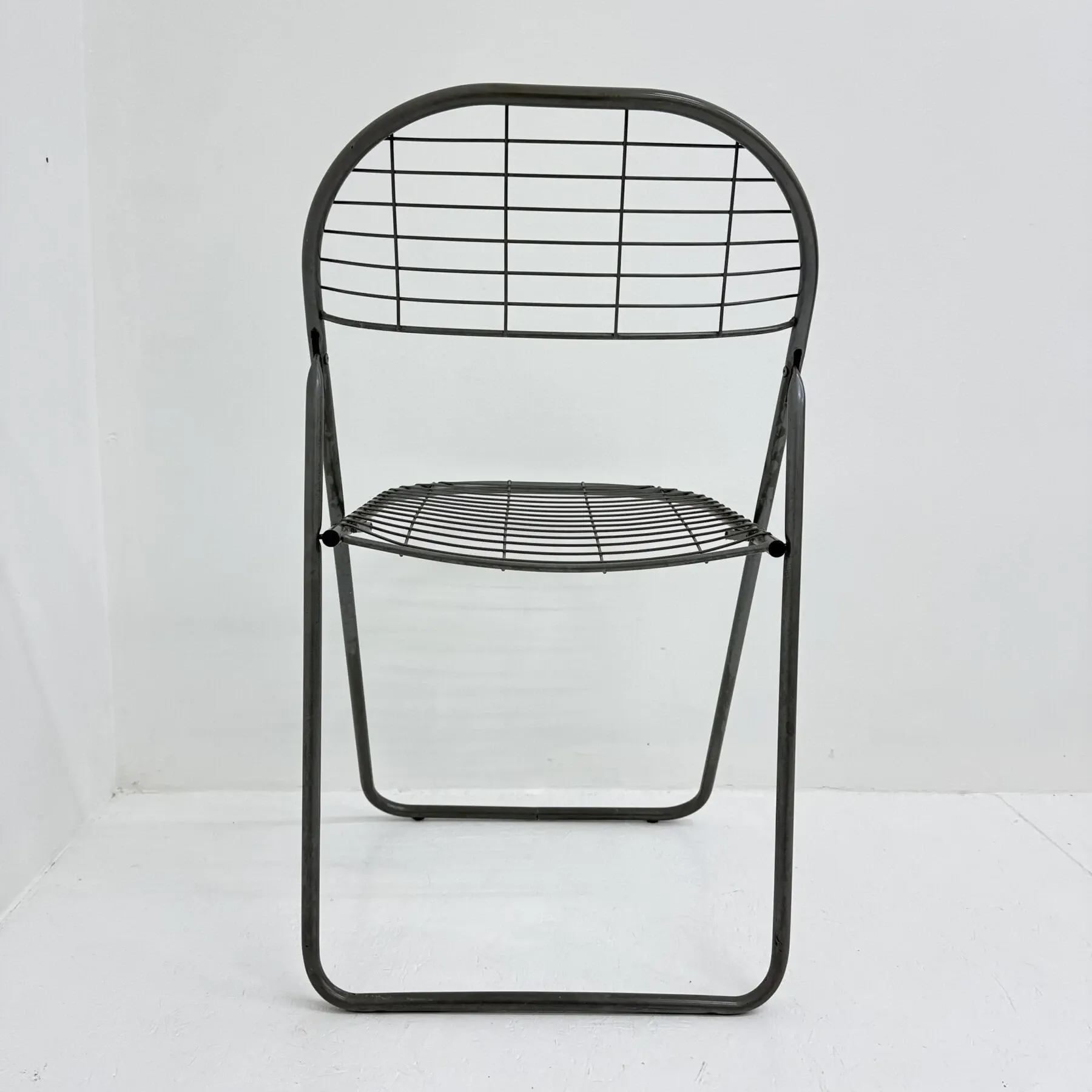 Niels Gammelgaard for Ikea grey wire metal folding chair, 1970s
