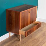 Meuble bar rétro en palissandre du milieu du siècle, buffet bas de bar
