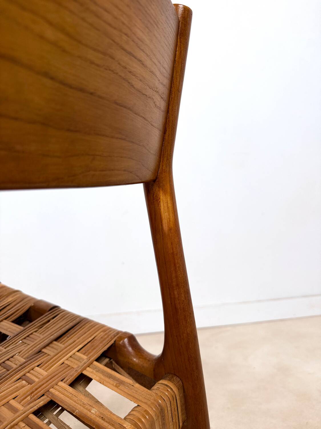 Set of 6 Gessef chairs model "Havana"