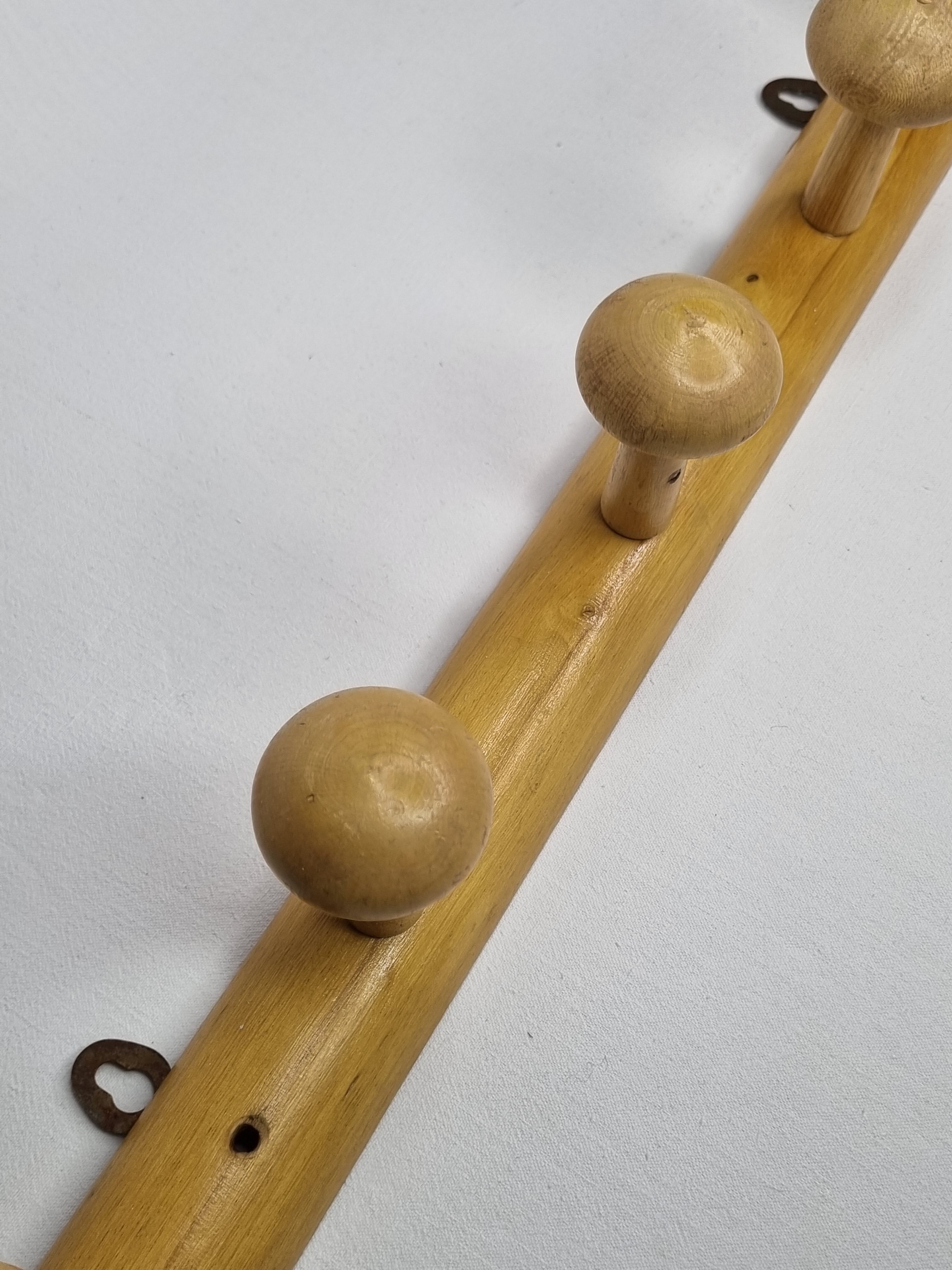 Vintage coat rack in turned wood, 5 hooks