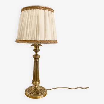 Bedside lamp