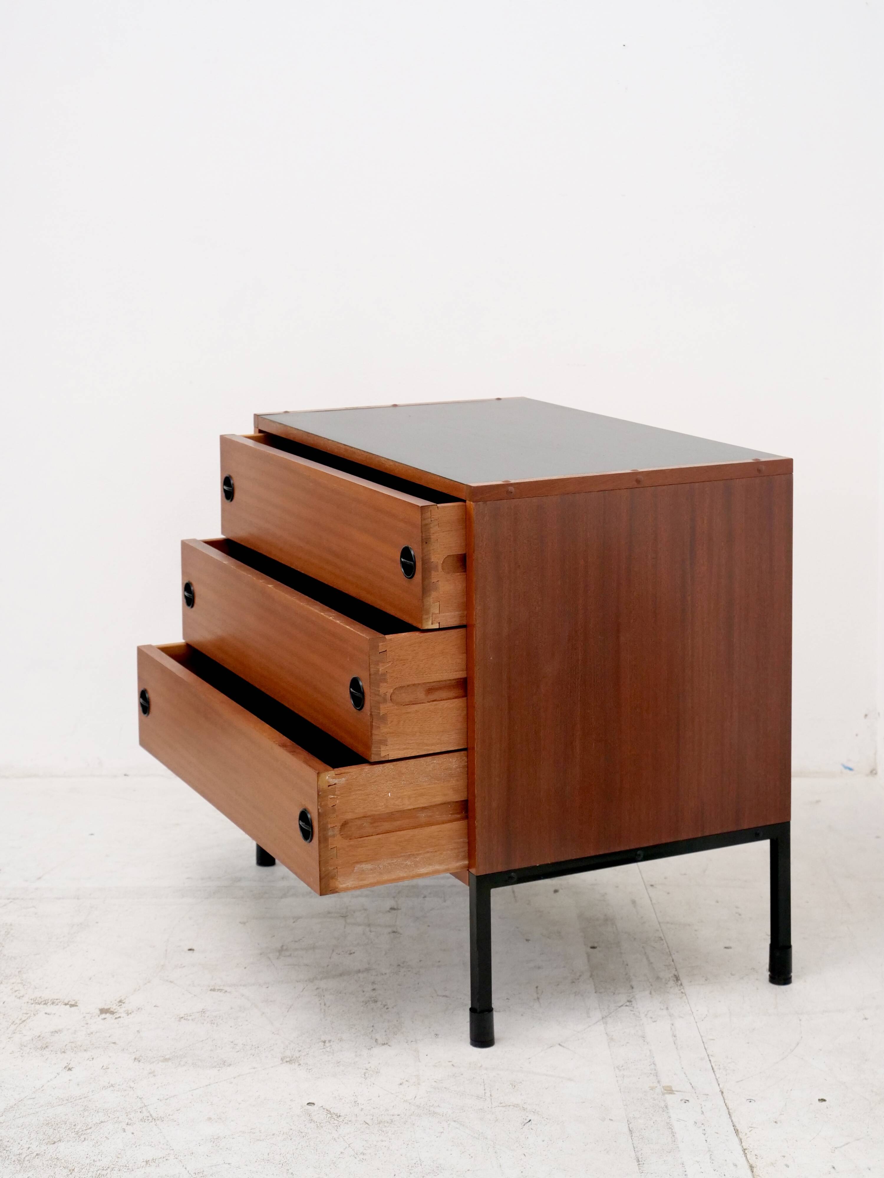 Commode à triroirs mid century design Français ARP Minvielle