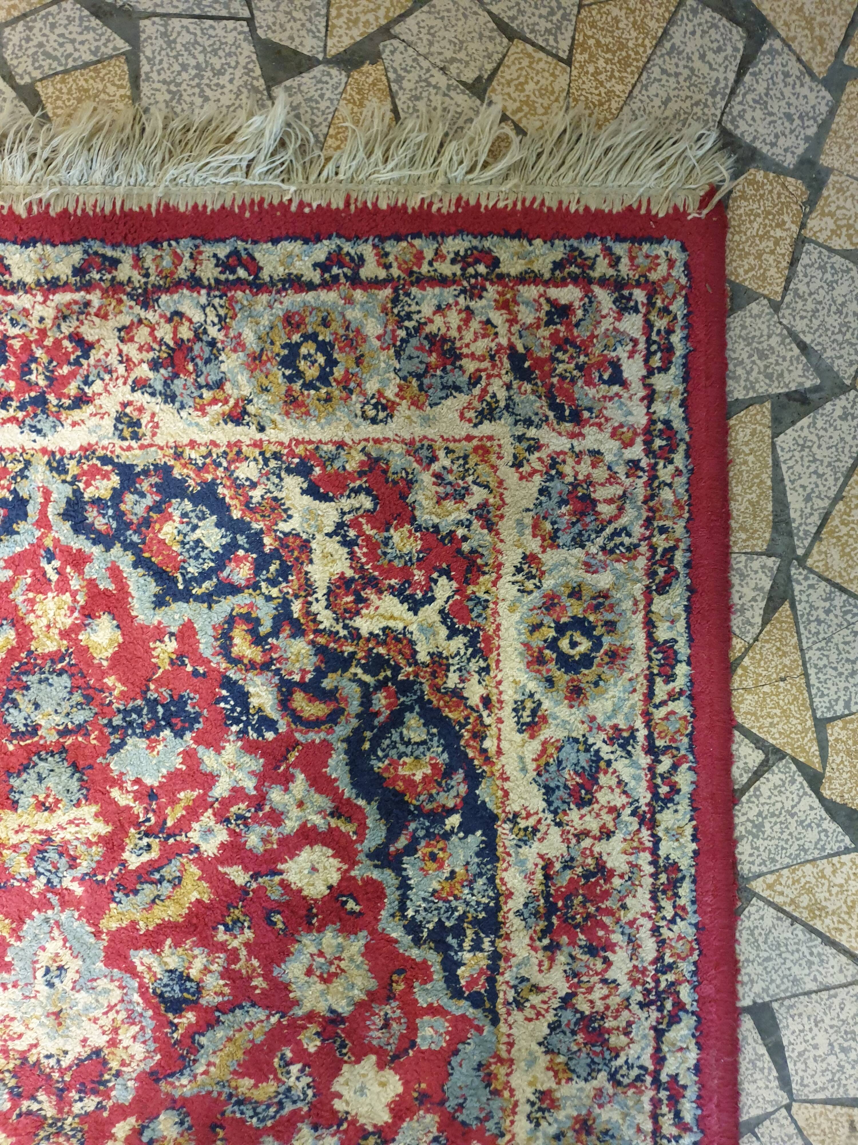 Corridor carpet silk wool dispahan