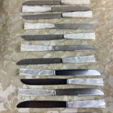 Box of 12 vintage knives