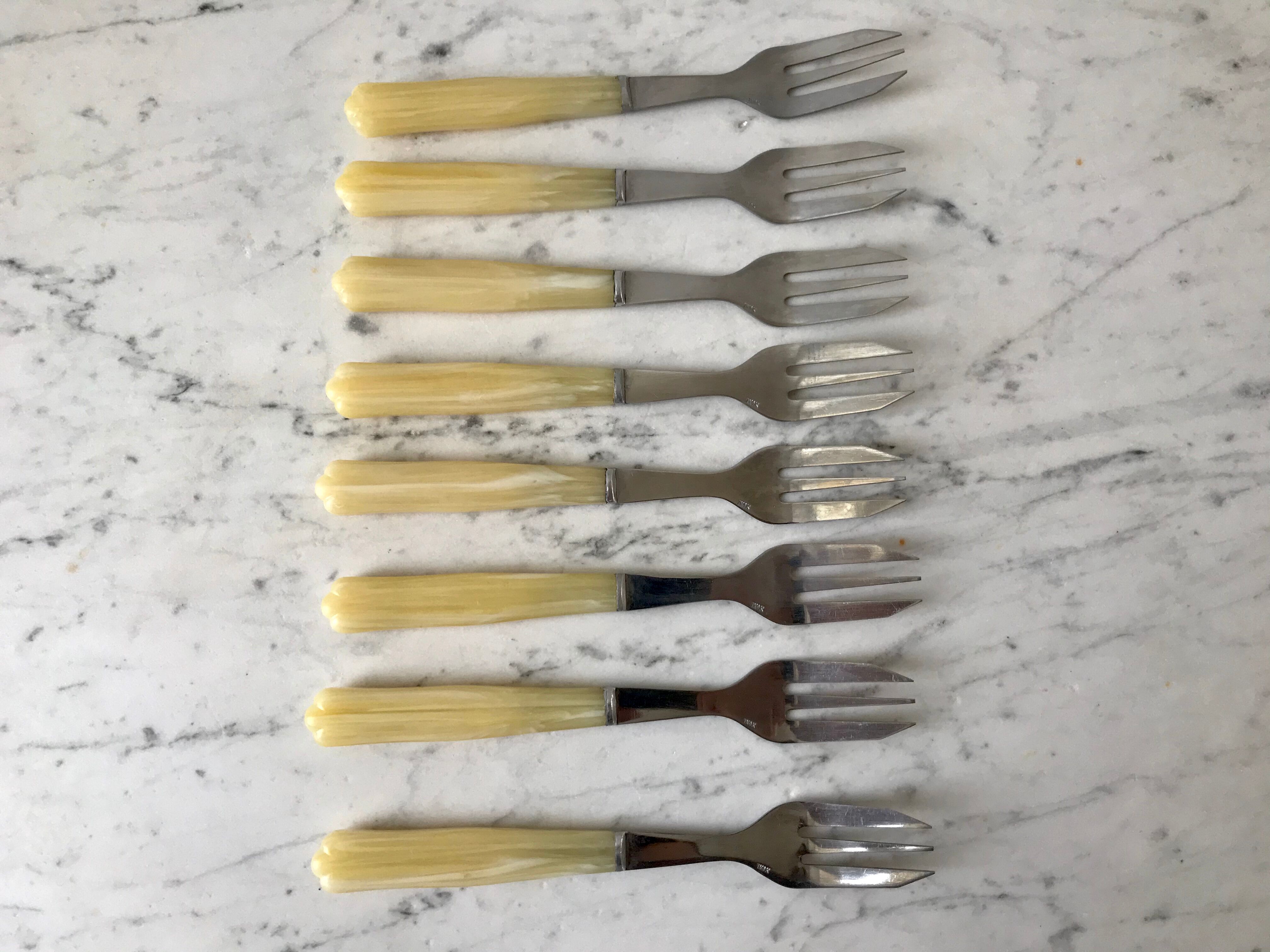 Set of 8 forks with horn dessert 60s