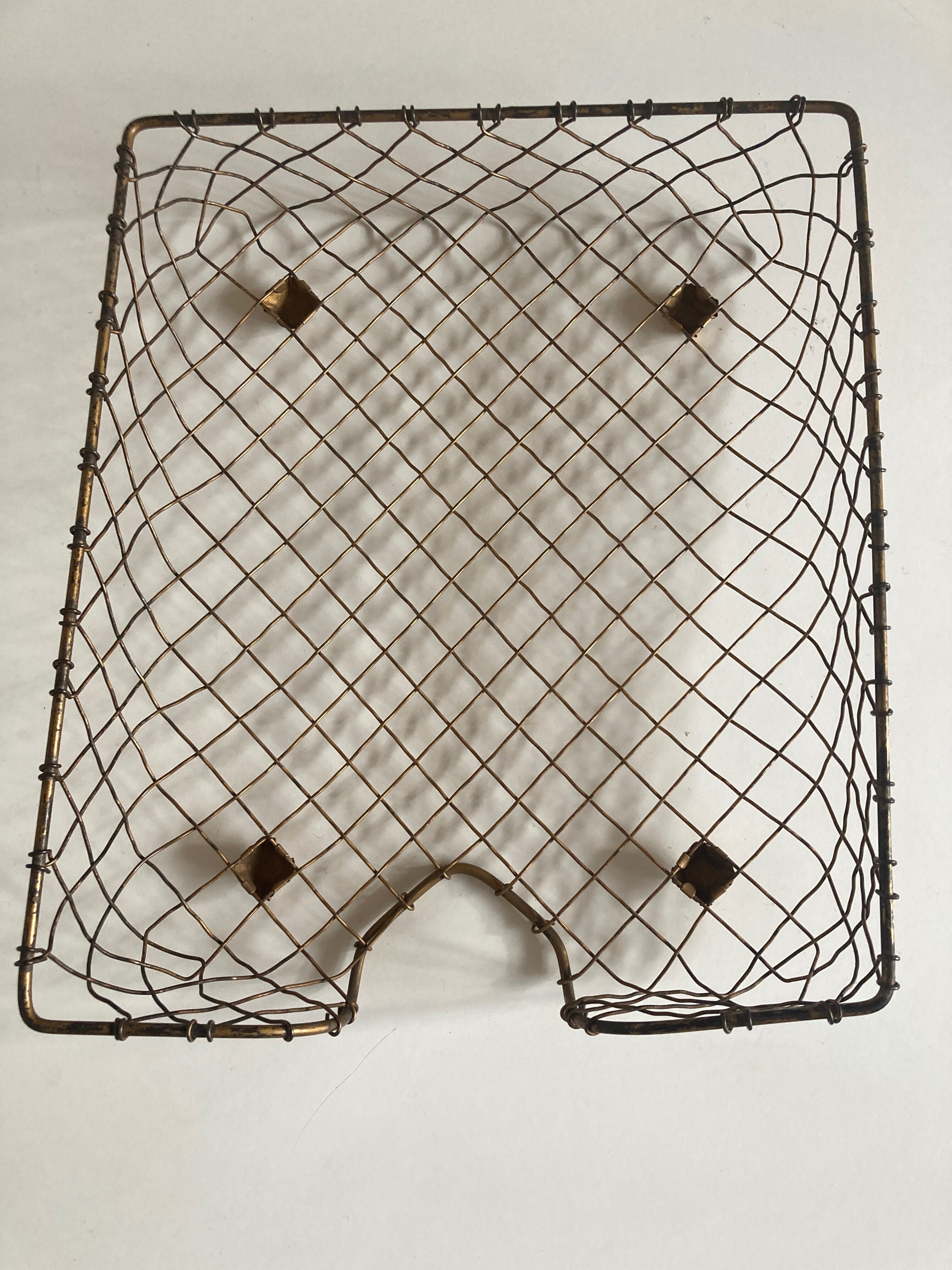 Range mail USA in golden brass wire 1950