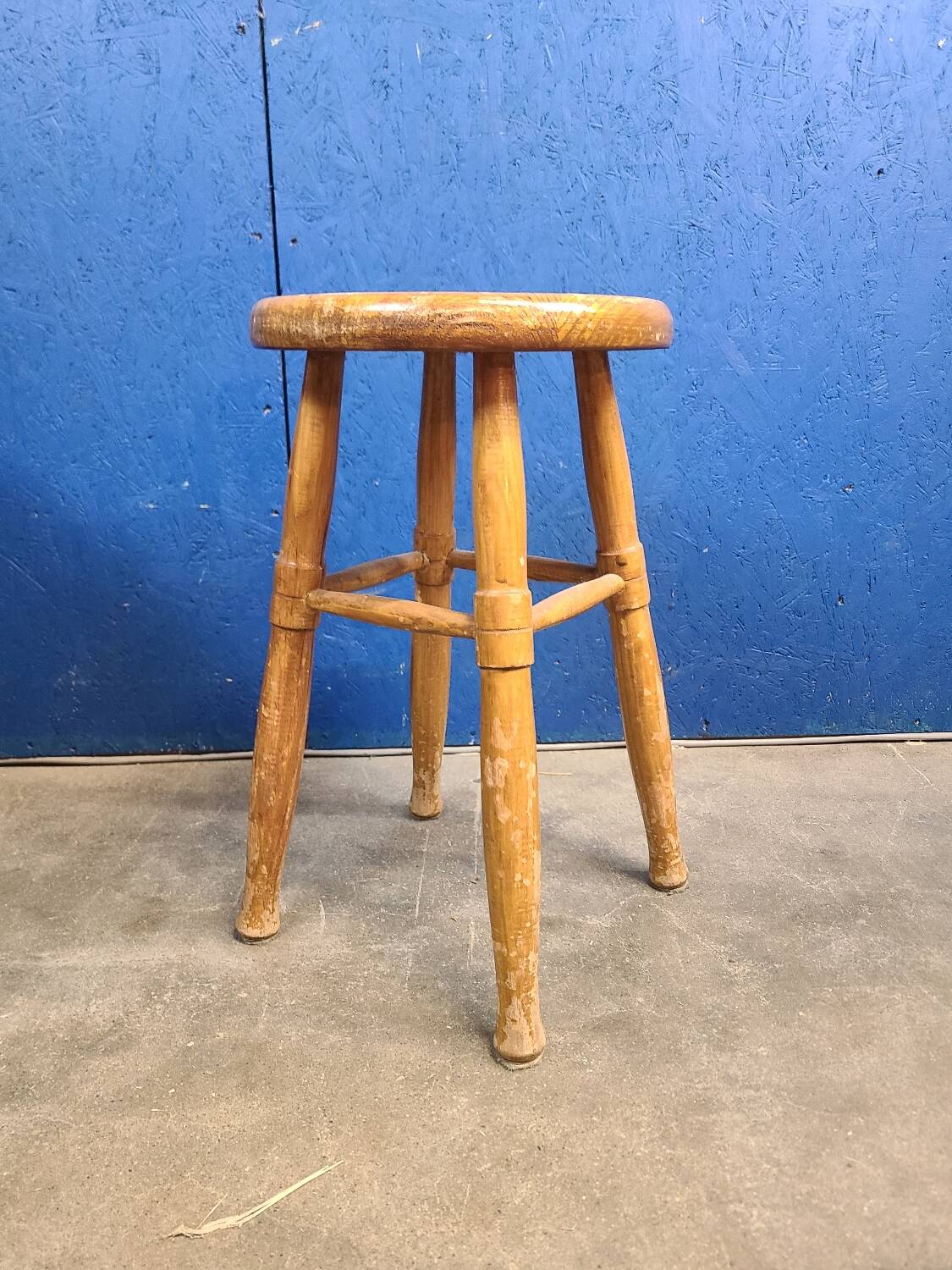 Tabouret bois massif vintage