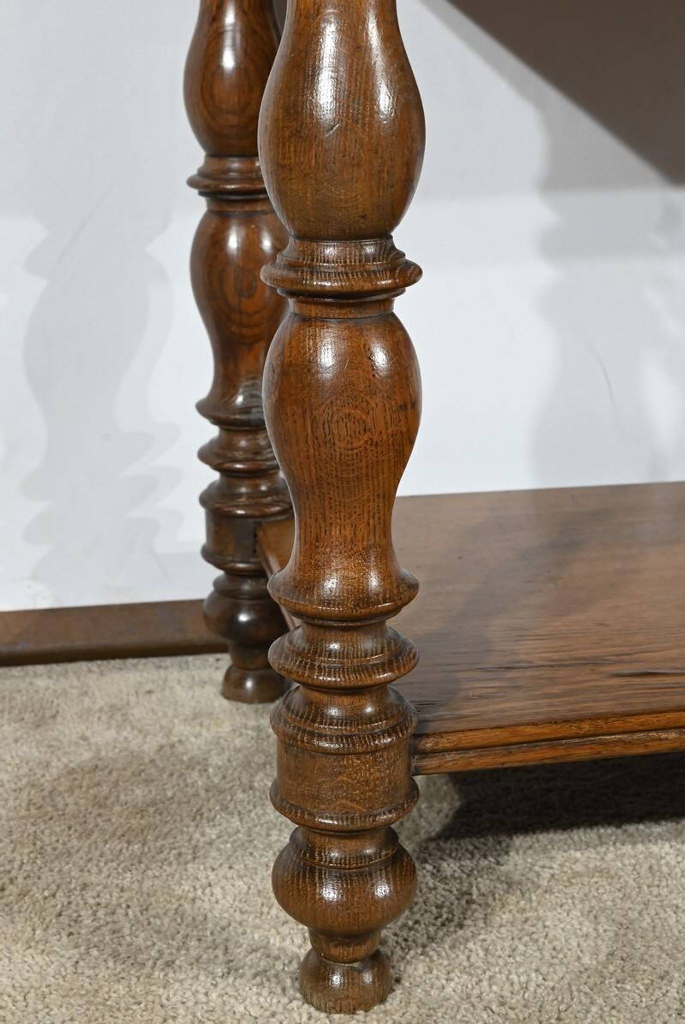 Sideboard at waist height, oak console, Louis Philippe style, 2nd part of the 19th century.