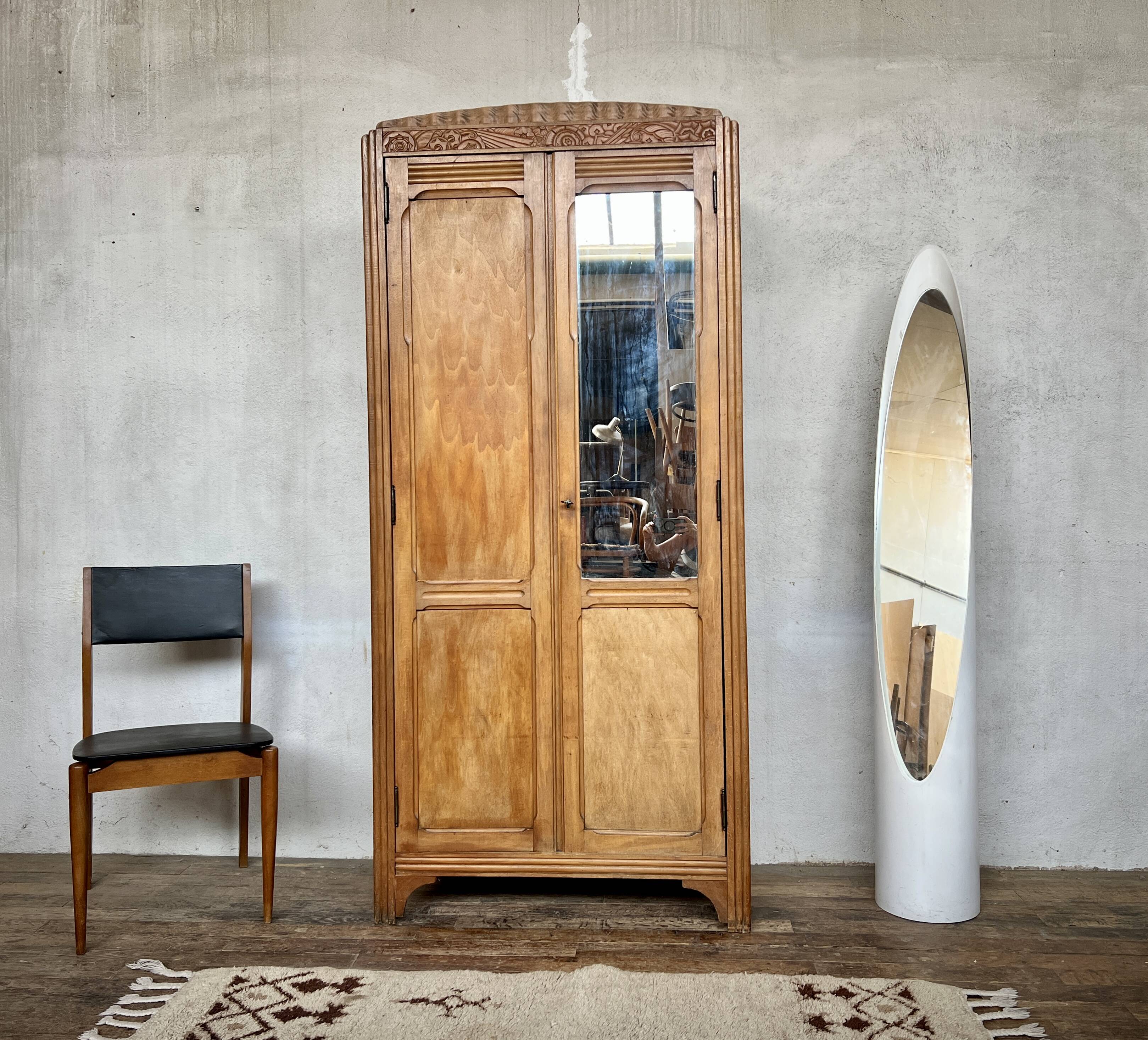 Armoire parisienne vintage Art Déco 🌟 vestiaire indus