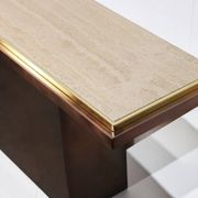 Console minimaliste en travertin et métal patiné — années 70