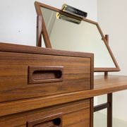 Coiffeuse en teck du milieu du siècle par AB Glas & Trä, années 1960