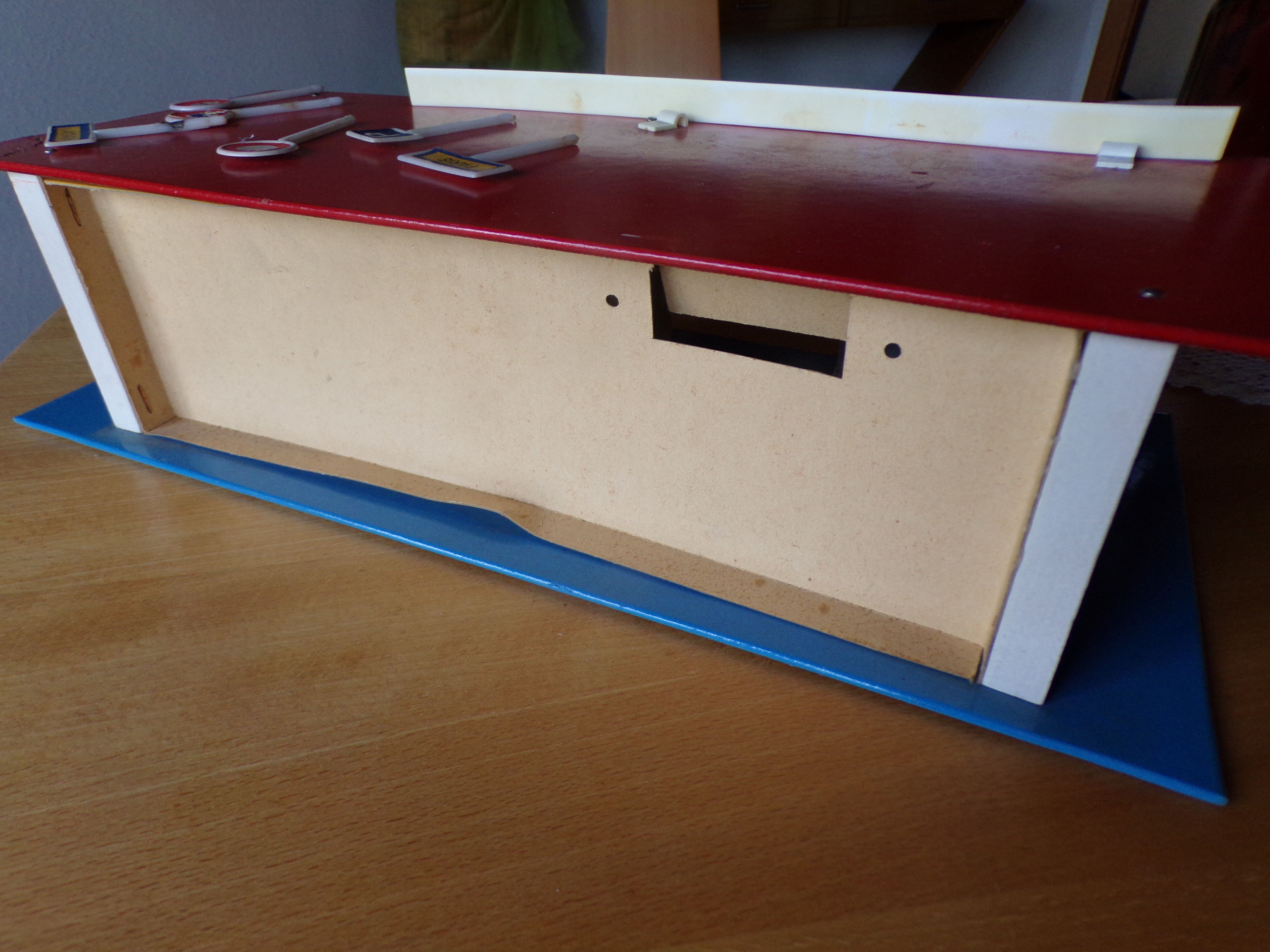 Old toy garage year 70