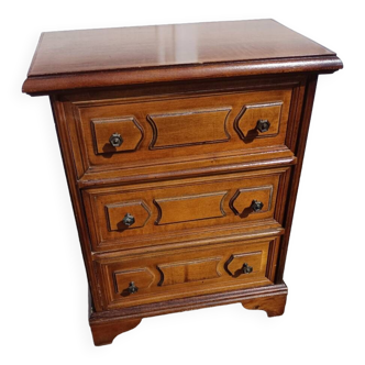 Small chest of drawers