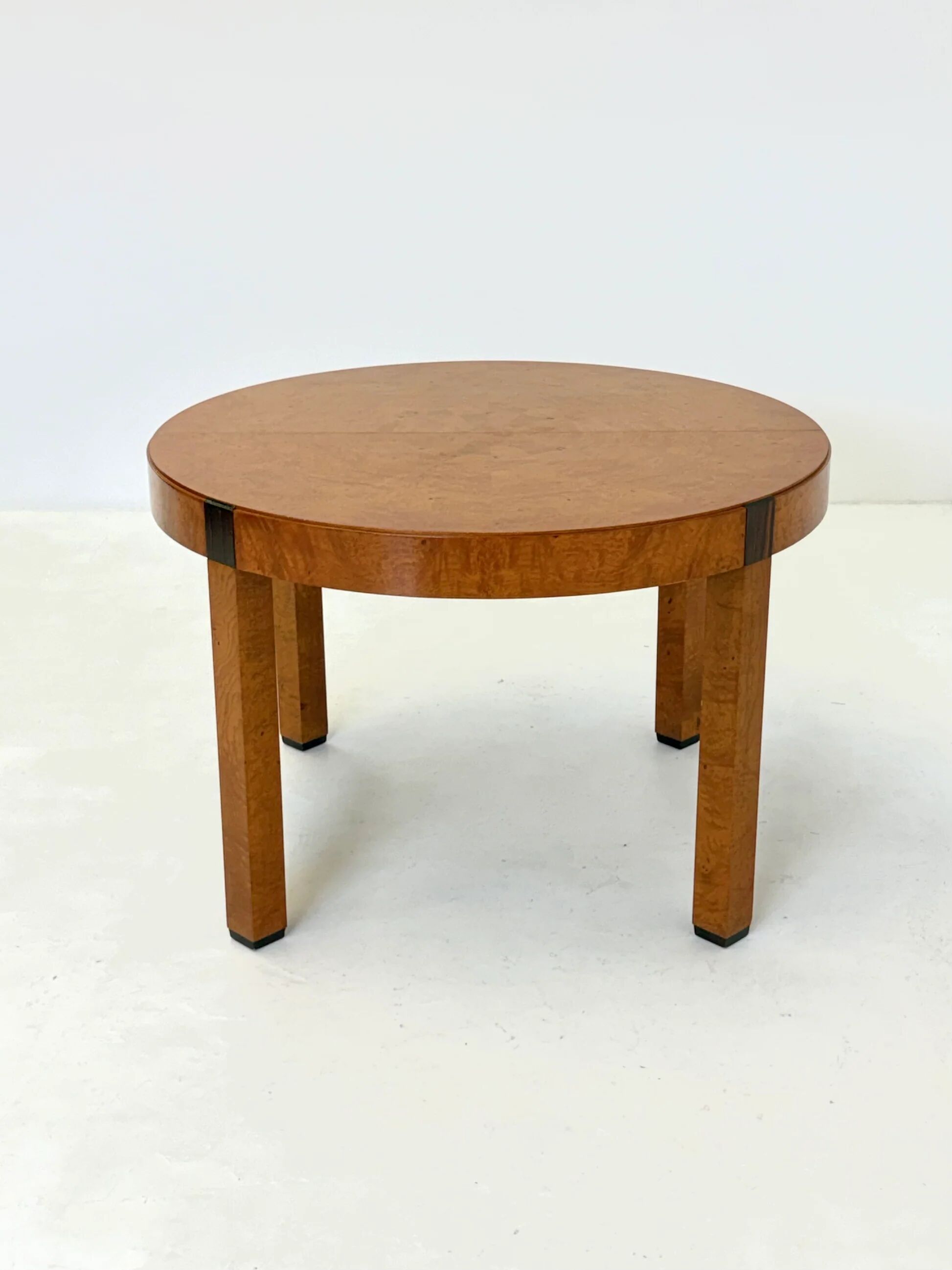 Vintage burl wood round dining table by Grange