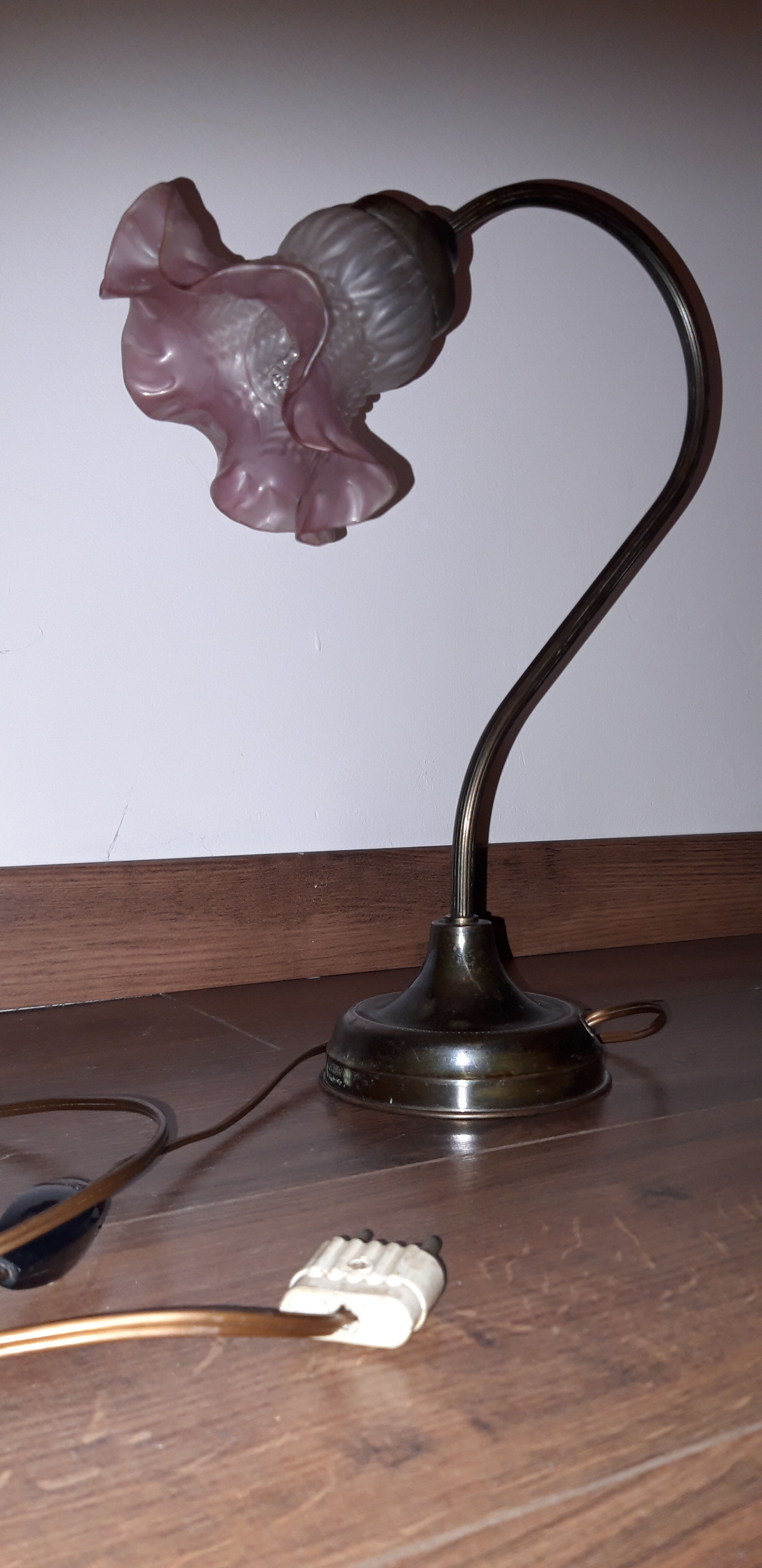 Art Deco sign collar lamp