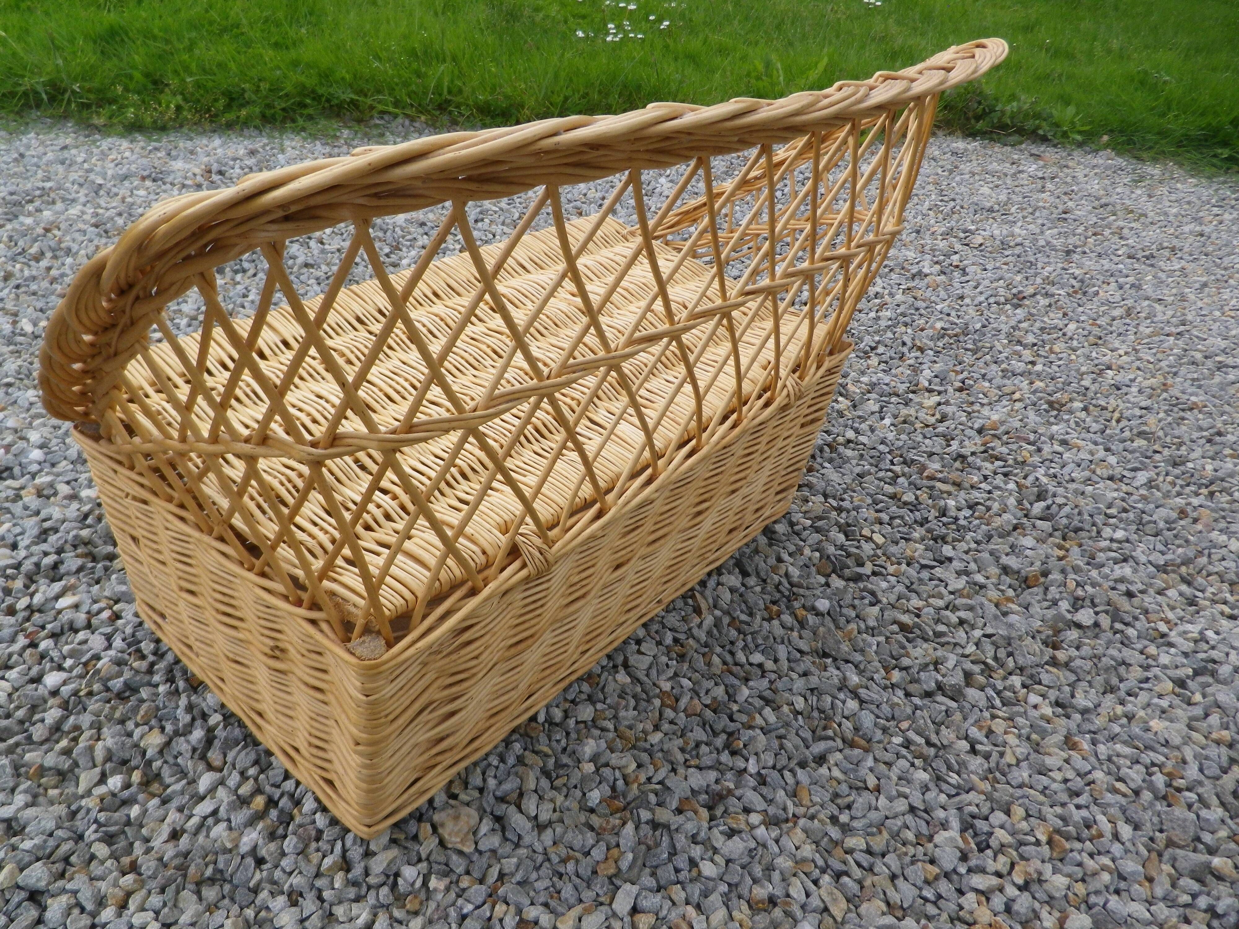 coffre banquette en  rotin