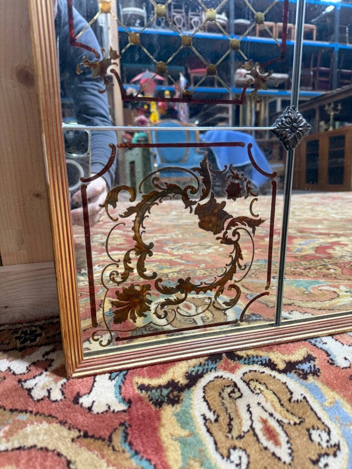 Art Nouveau bistro mirror in Venetian eglomisé glass