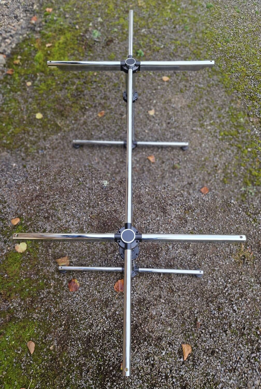 USM Kitos design table