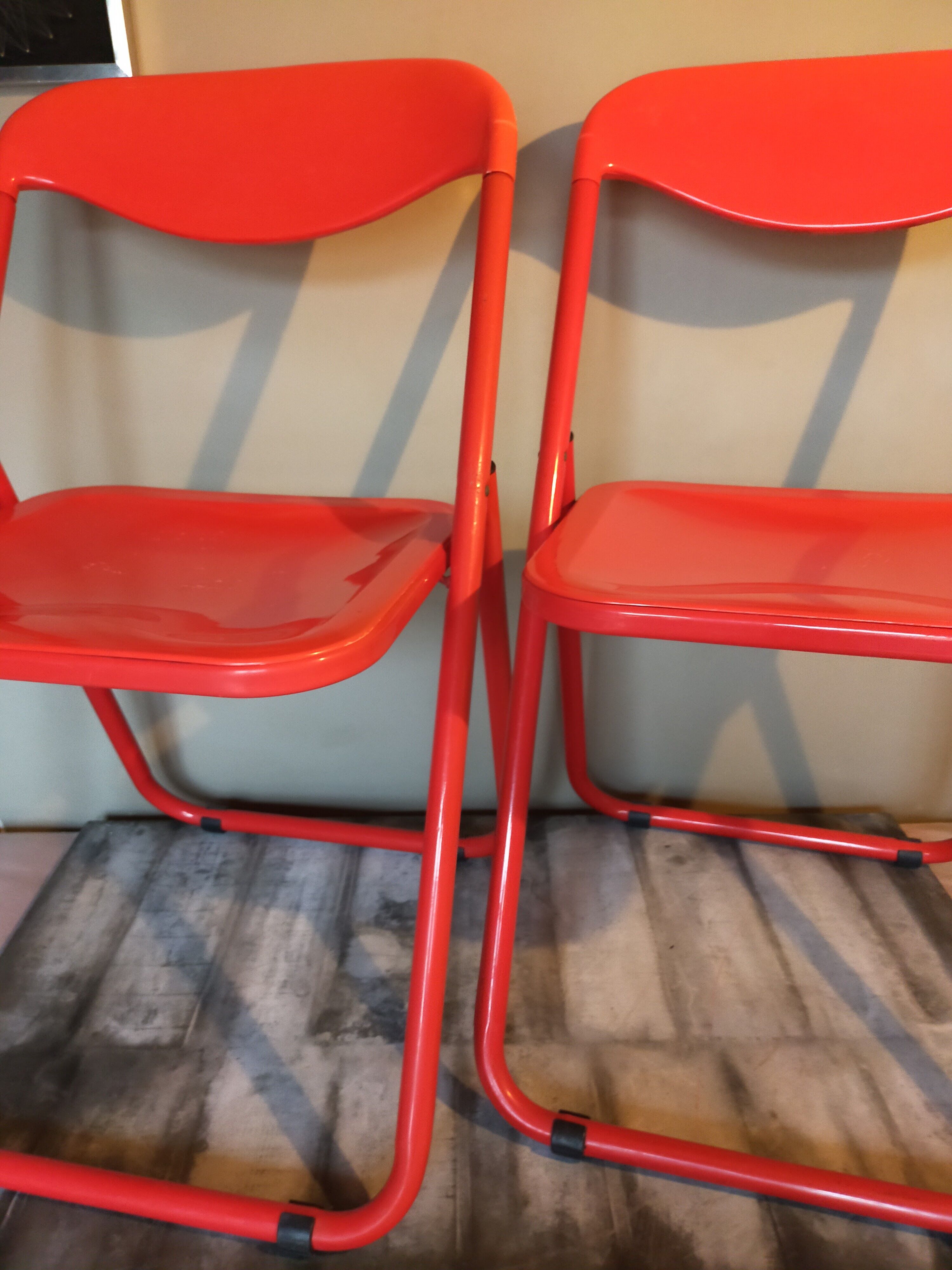 Pair of 80s folding chairs