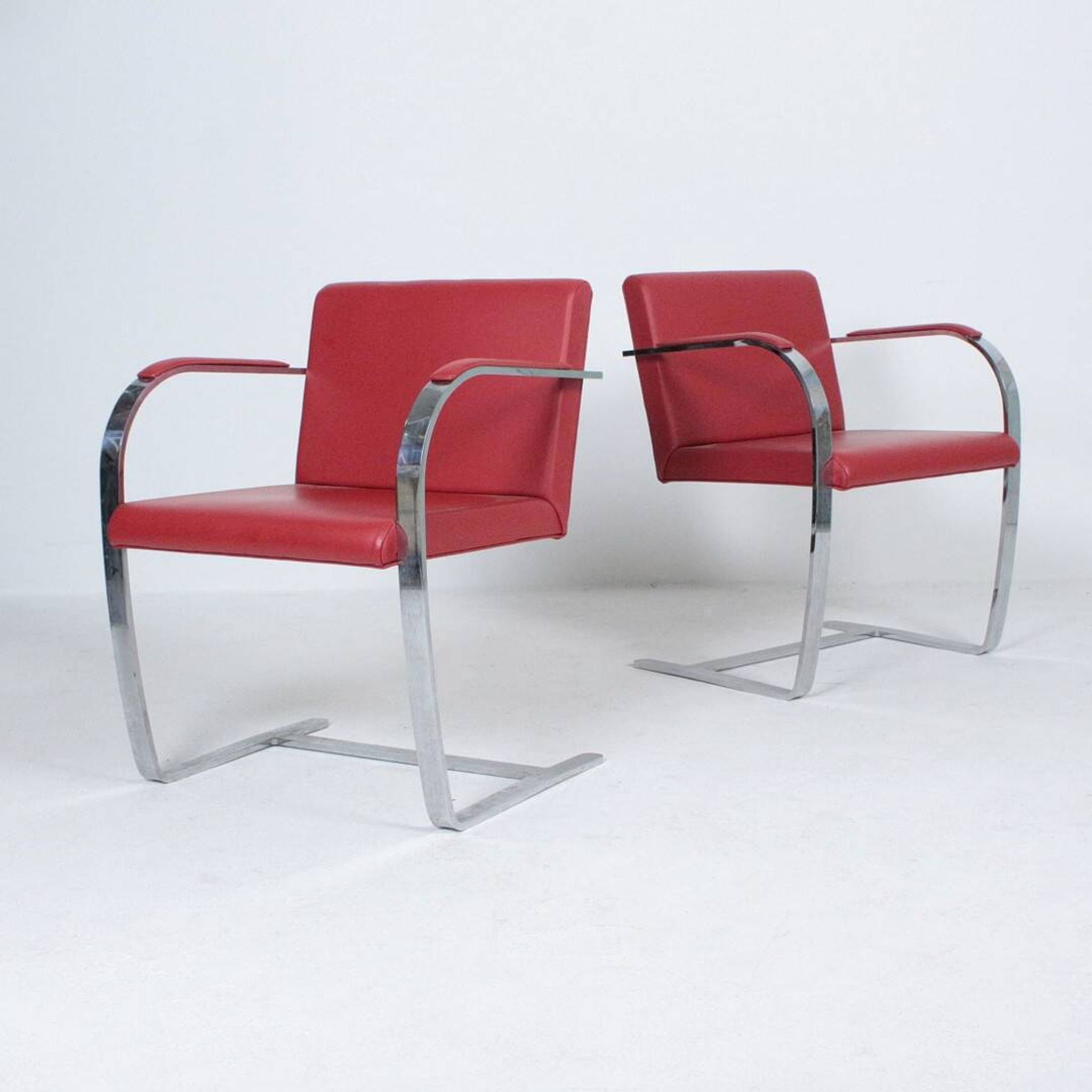 Red modernist BRNO armchair attributed to Ludwig Mies van der Rohe - Knoll International