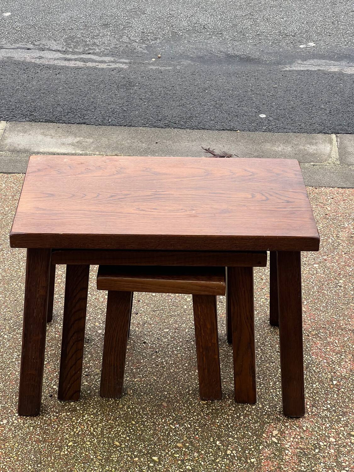 Table gigogne