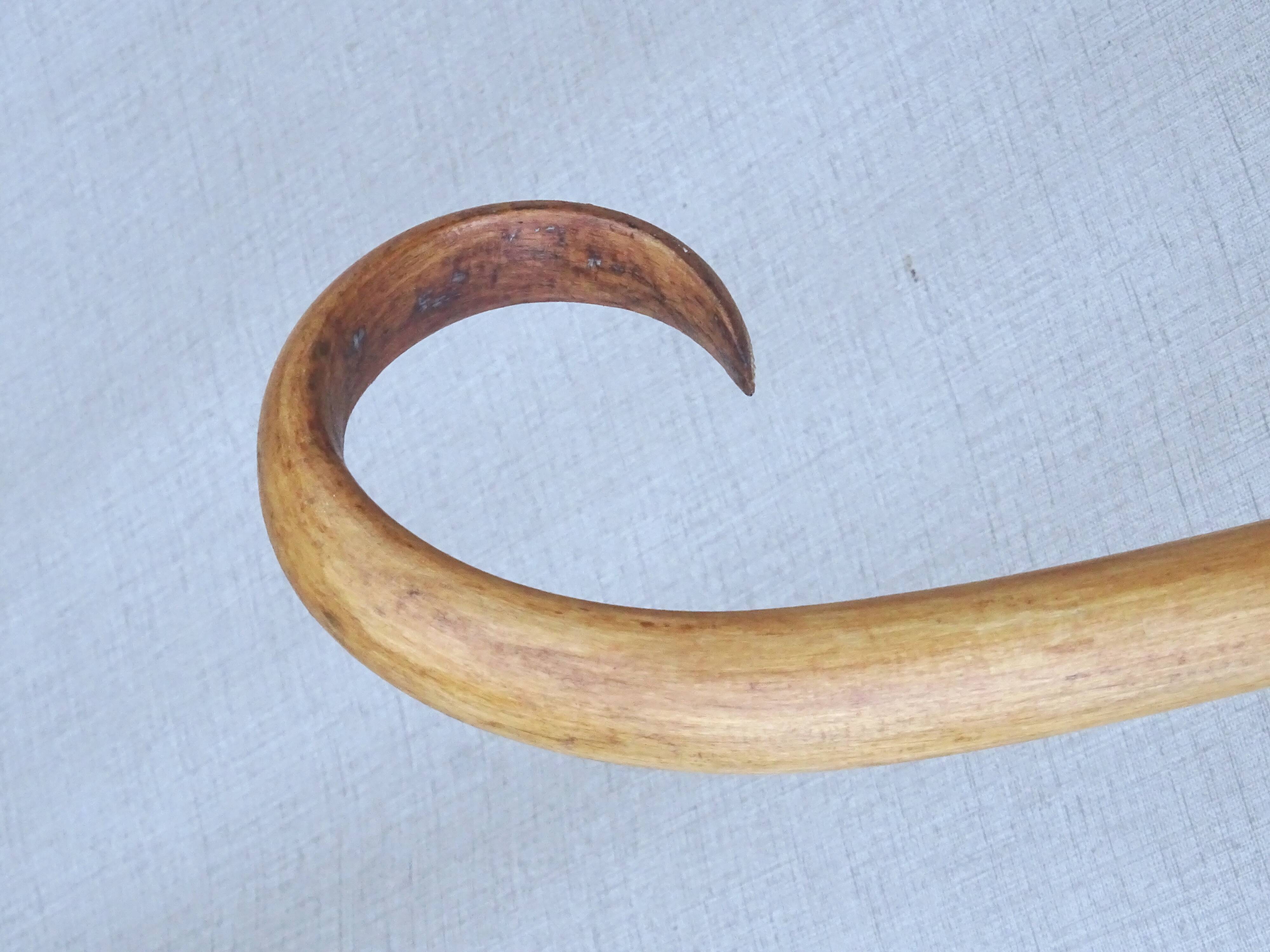 Porte manteaux et chapeaux  THONET à deux esses