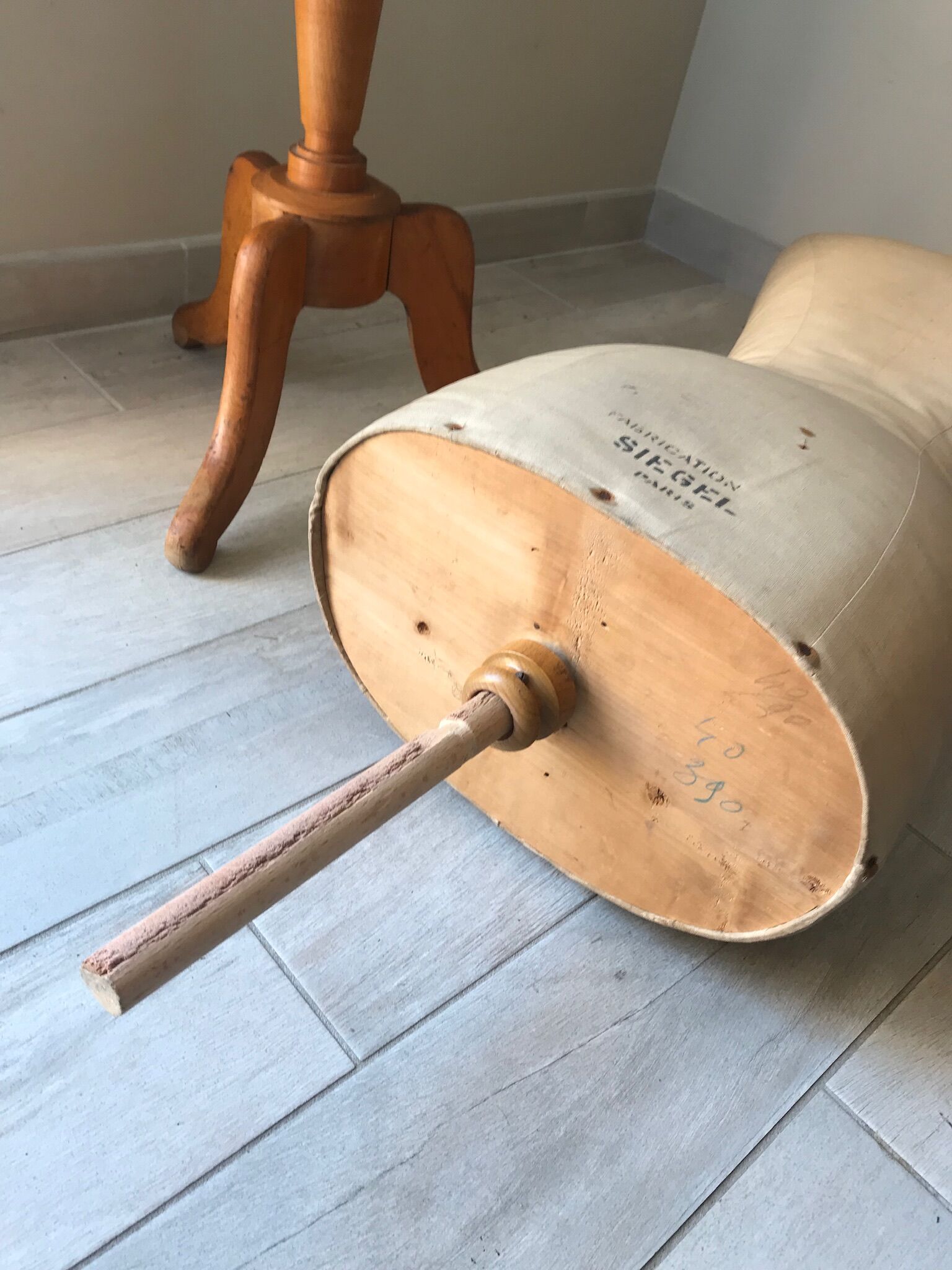 Siegel paris stockman mannequin