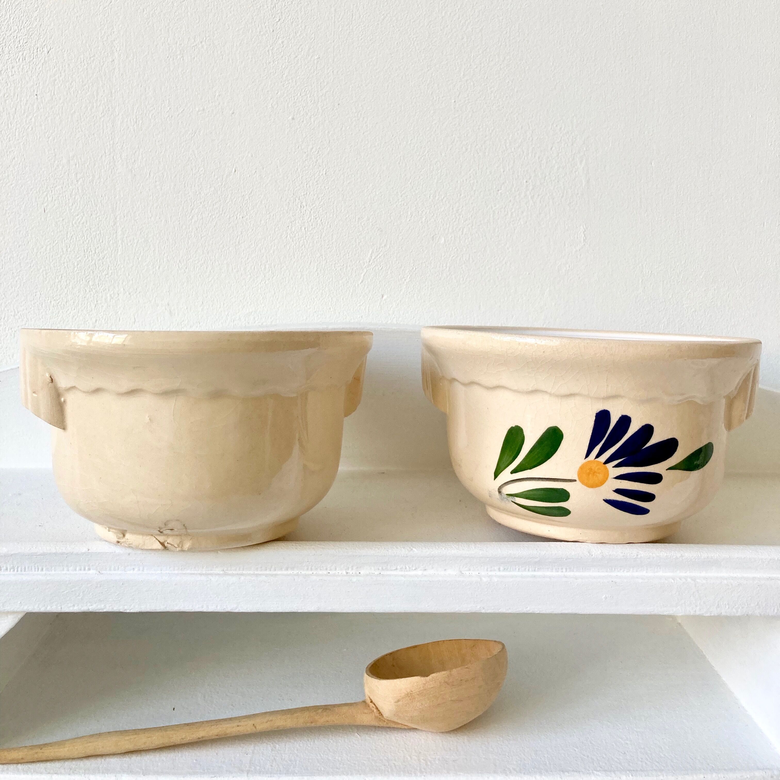 Pair of vintage flower cup bowls