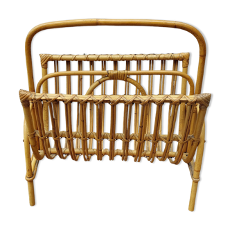Rattan magazine door