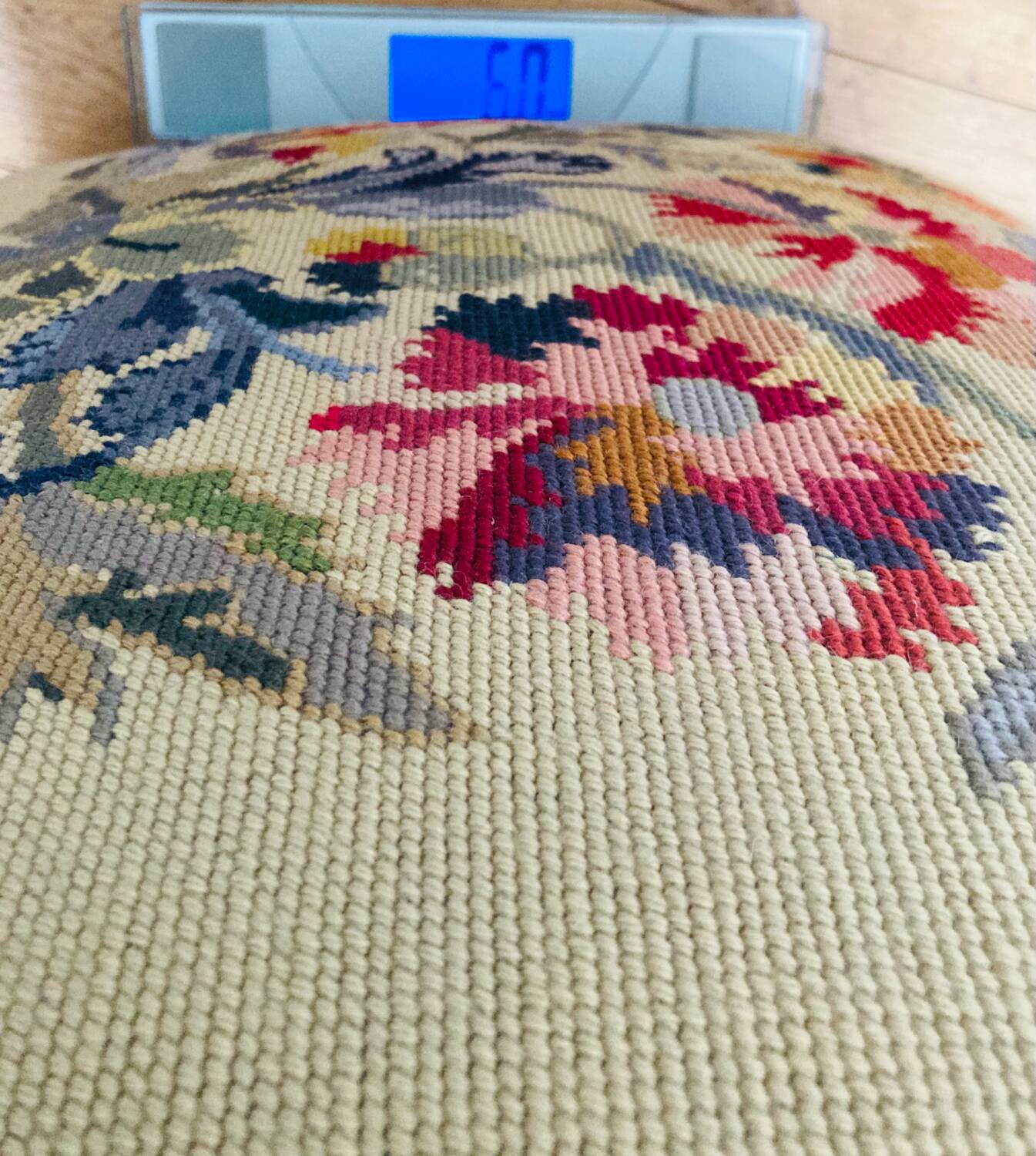 19th century Regency footrest with floral bouquet tapestry made with cross stitch