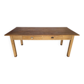 Farm table