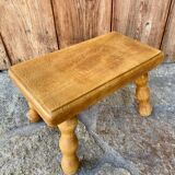Vintage turned wooden foot stool/step stool