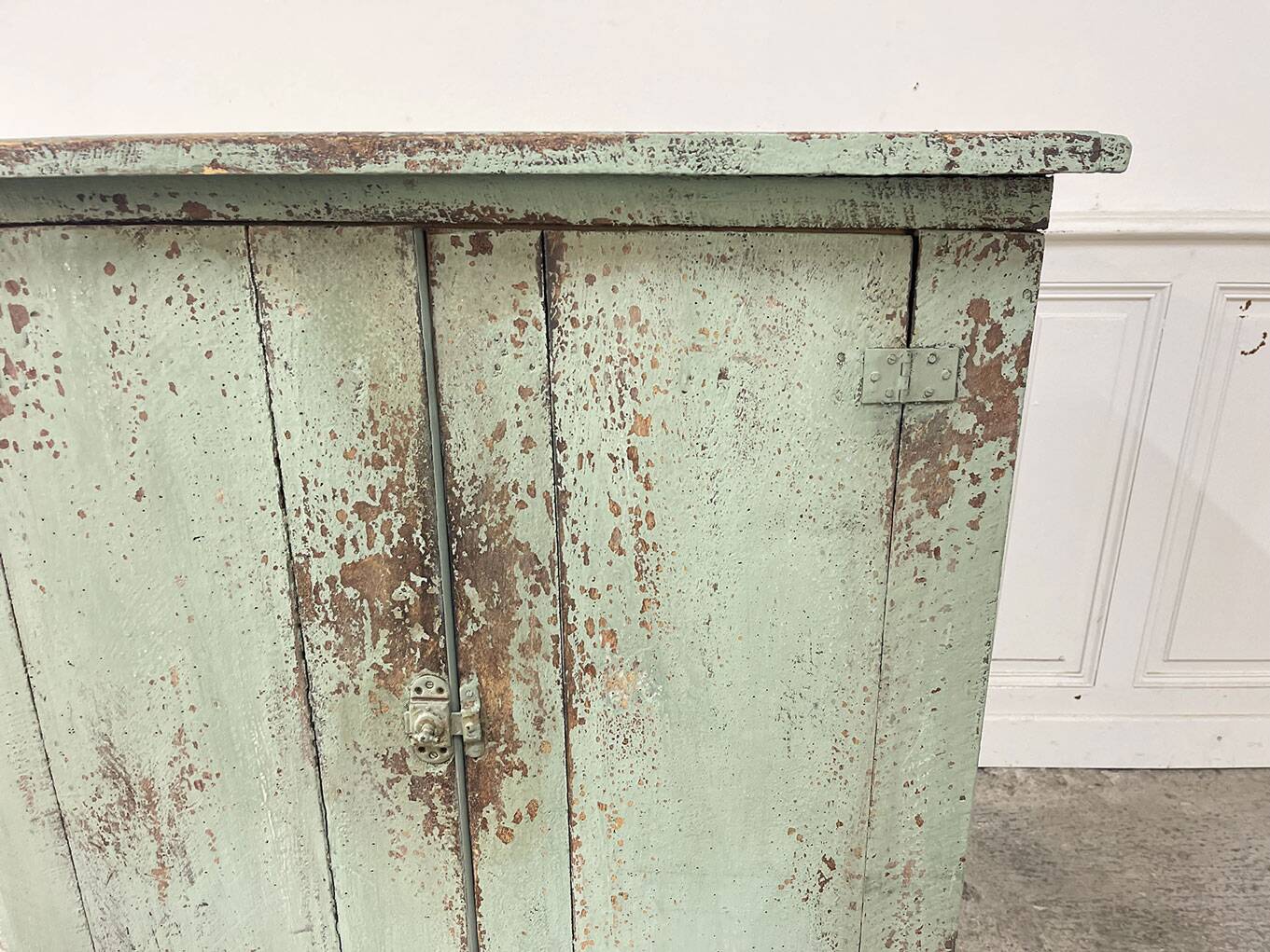 Parisian buffet 1900 greenish-blue patina
