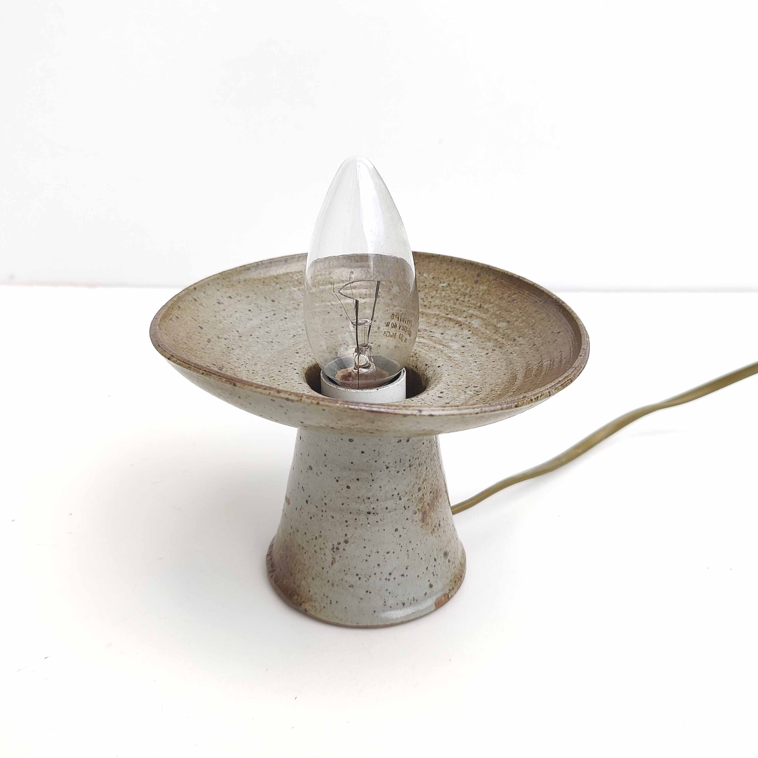 Stoneware candle holder lamp