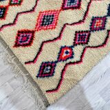 Handcrafted Moroccan Berber carpet 180 x 123 cm