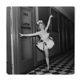 Photo danseuse année 60 beau tirage sur papier baryté 300g 40X40cm